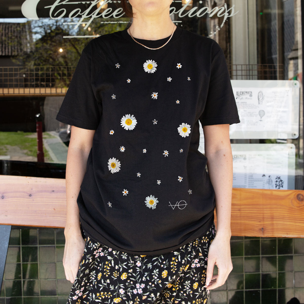Daisies T-Shirt (Unisex)