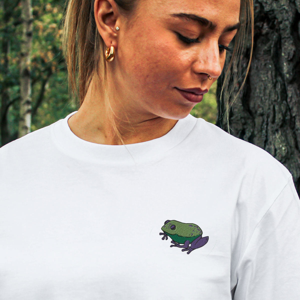 Frog Embroidered T-Shirt (Unisex)