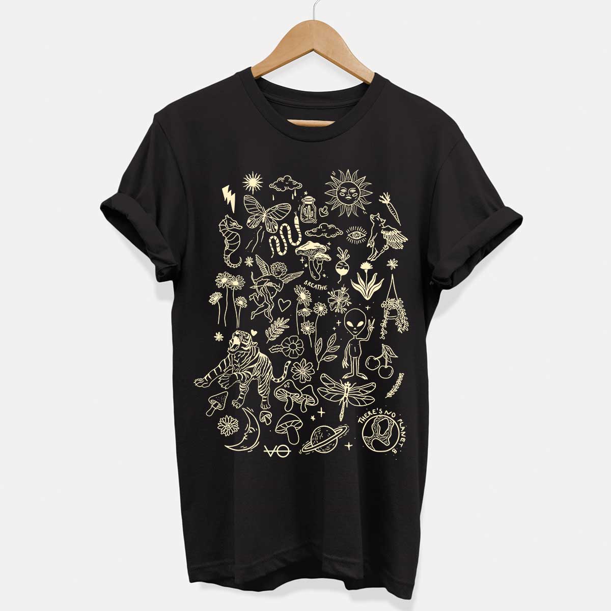 人気海外ブランドアイテム｜ファッション通販 T-Shirt Doodle (Unisex) Outfitters Vegan | 小物