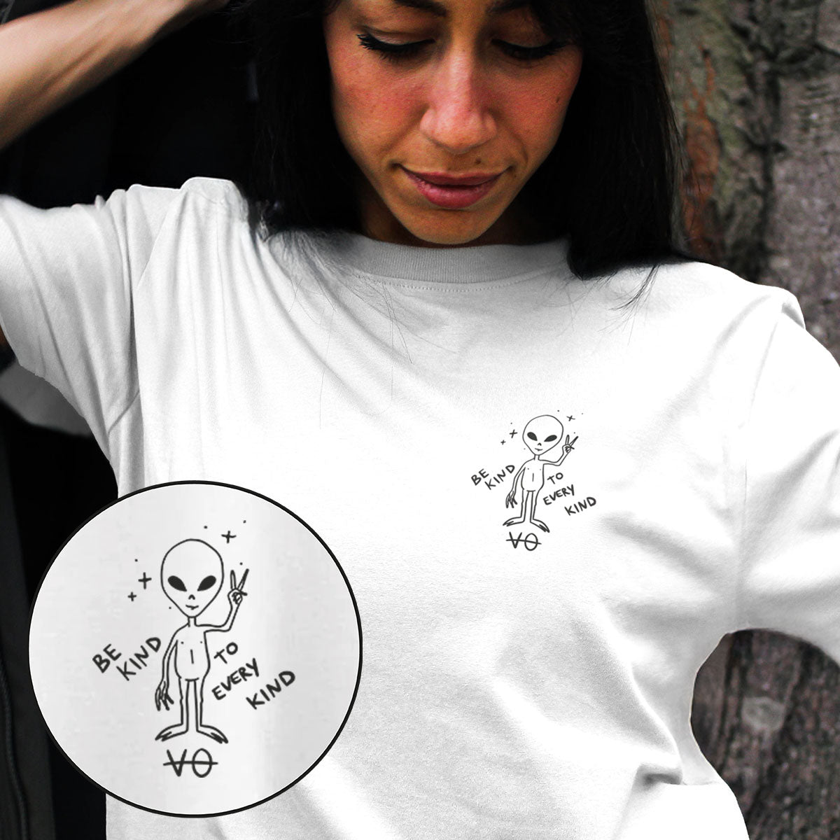 Peace Alien Doodle T-Shirt (Unisex)